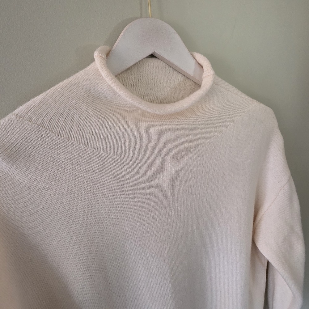 Wilfred S Modern Contemporary Minimalist Soft Girl Mock Neck Merino Wool Sweater - Picture 6 of 16